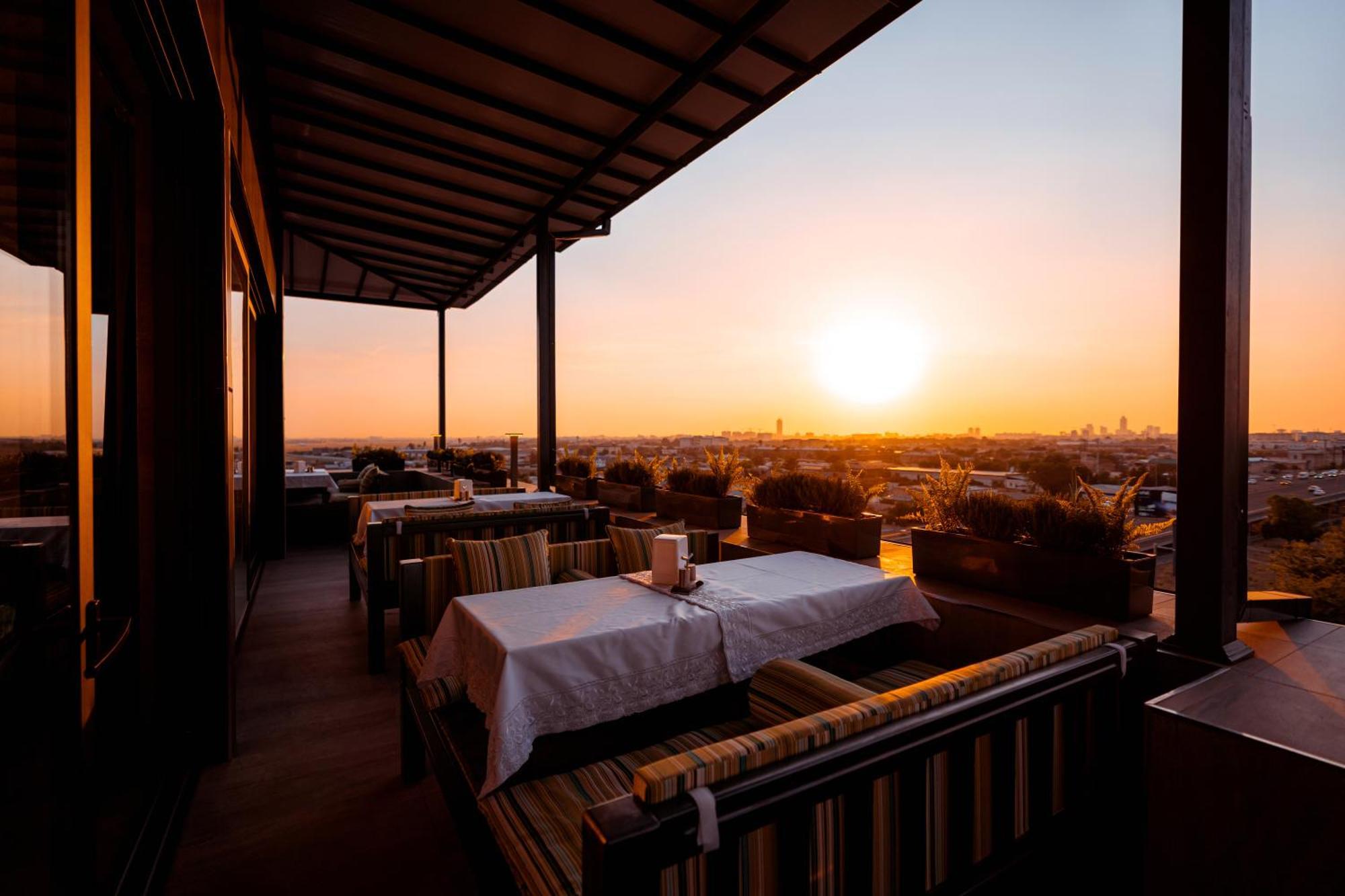 Harmony Hotel Tashkent Bagian luar foto