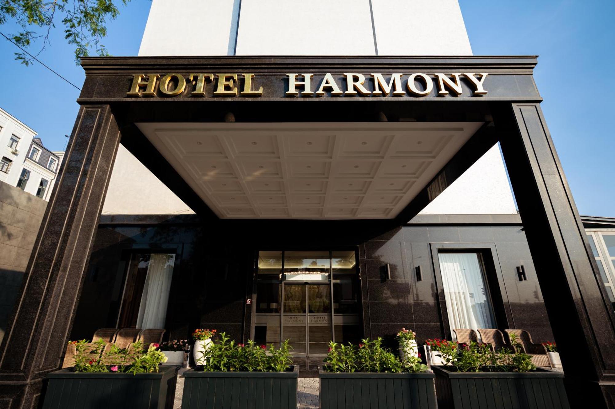 Harmony Hotel Tashkent Bagian luar foto