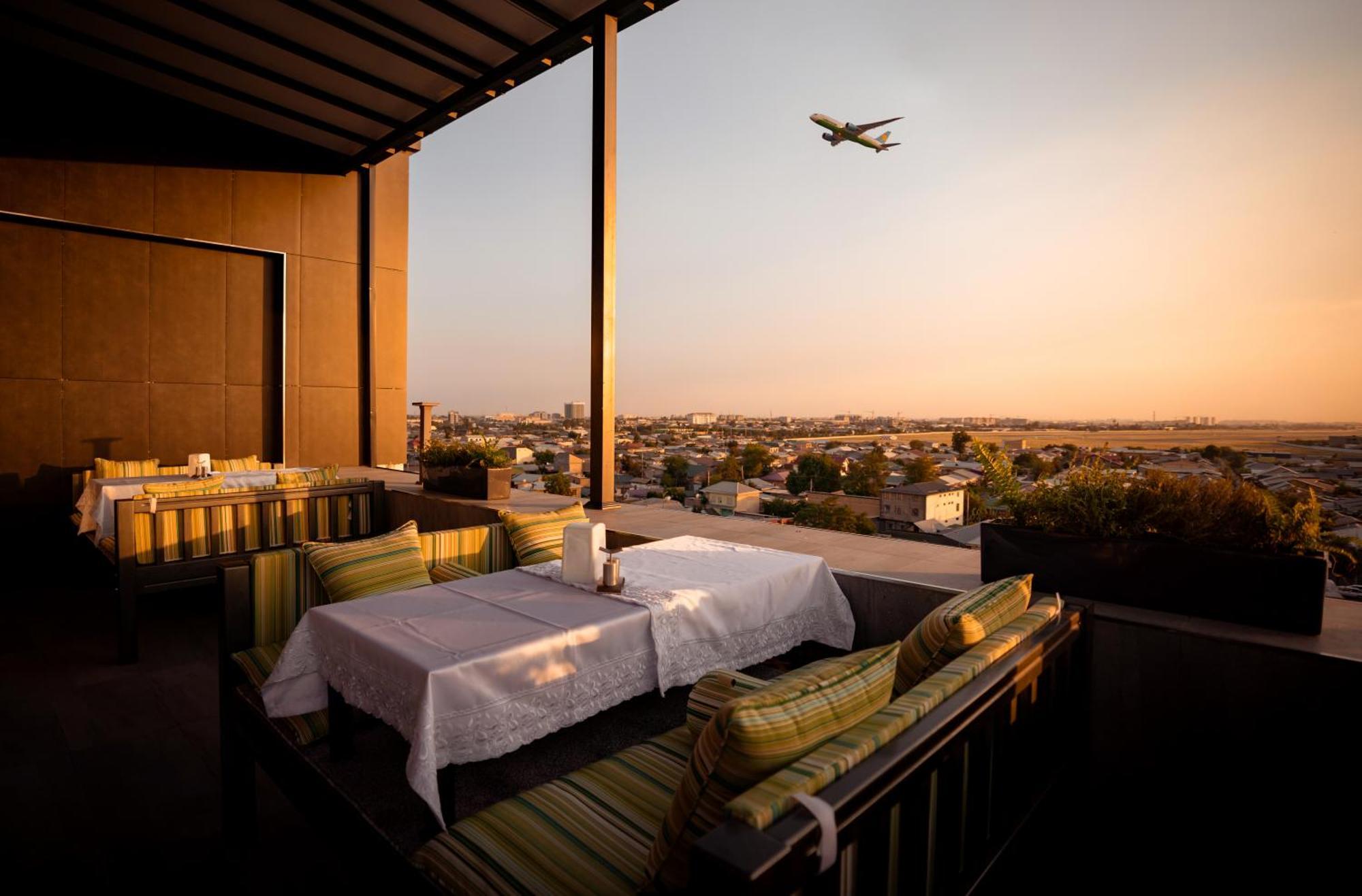Harmony Hotel Tashkent Bagian luar foto